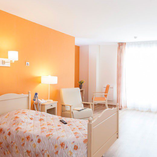 3635-domusvi-saint-agnant-jardins-marais-100-chambre