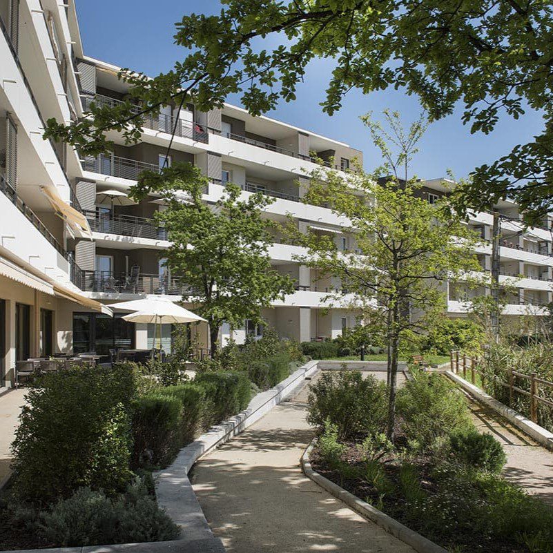 residence-senior-frejus-exterieur