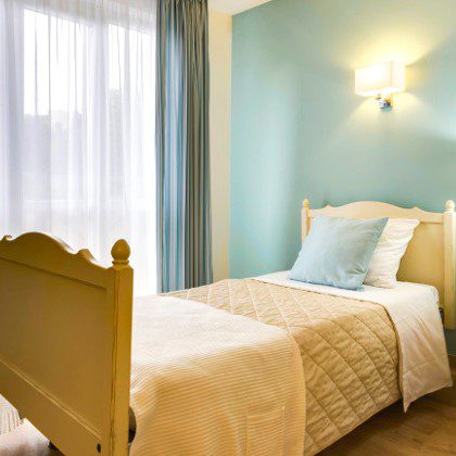 13-marseille-medicis-101-chambre