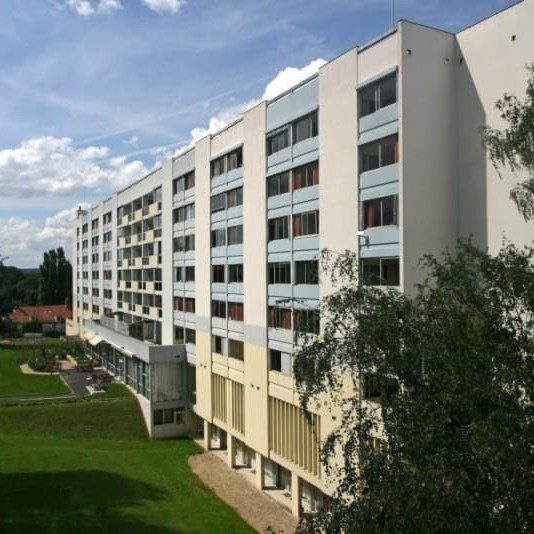 1-48-maison-de-retraite-orpea-montchenot-villers-allerand-51-facade